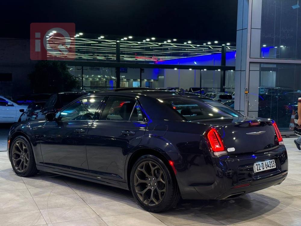 Chrysler 300